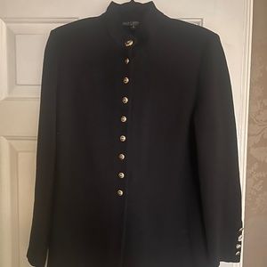 St John Cardigan Sweater With Goltone Buttons Size 8